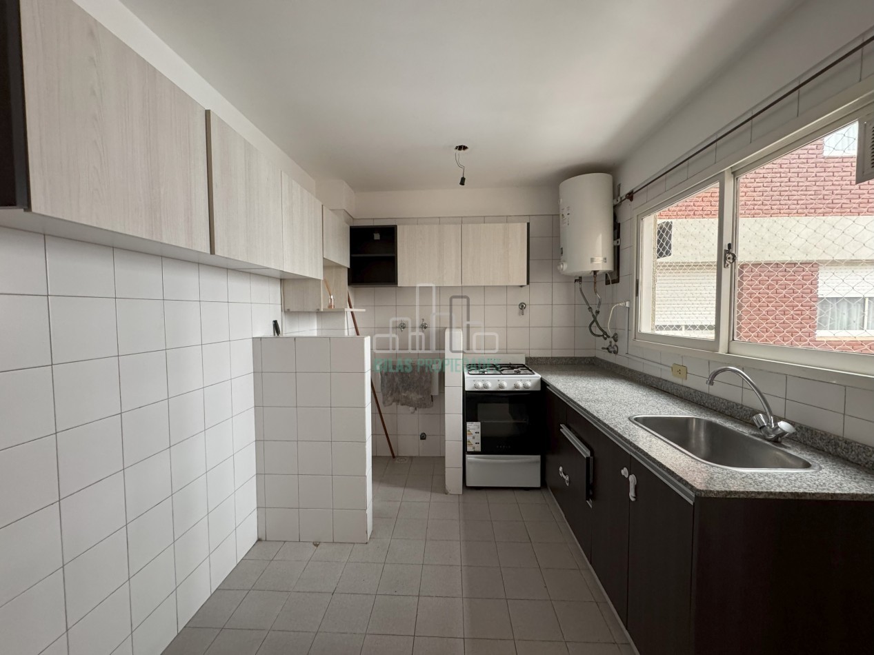 ALQUILER *SIN MASCOTA* DEPARTAMENTO DE 3 AMBIENTES EN ALMAGRO
