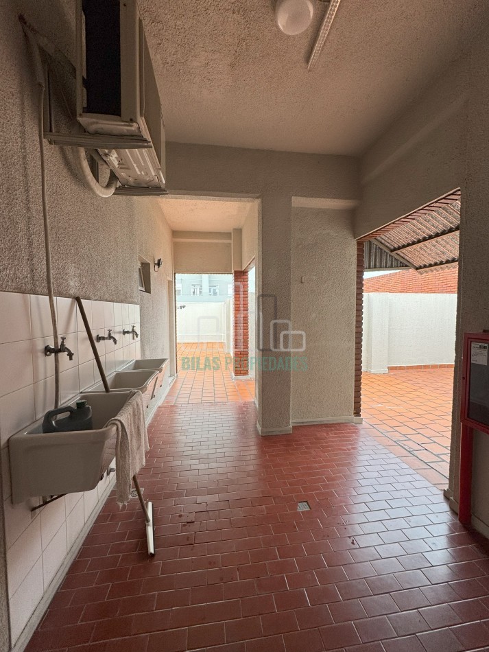 ALQUILER *SIN MASCOTA* DEPARTAMENTO DE 3 AMBIENTES EN ALMAGRO