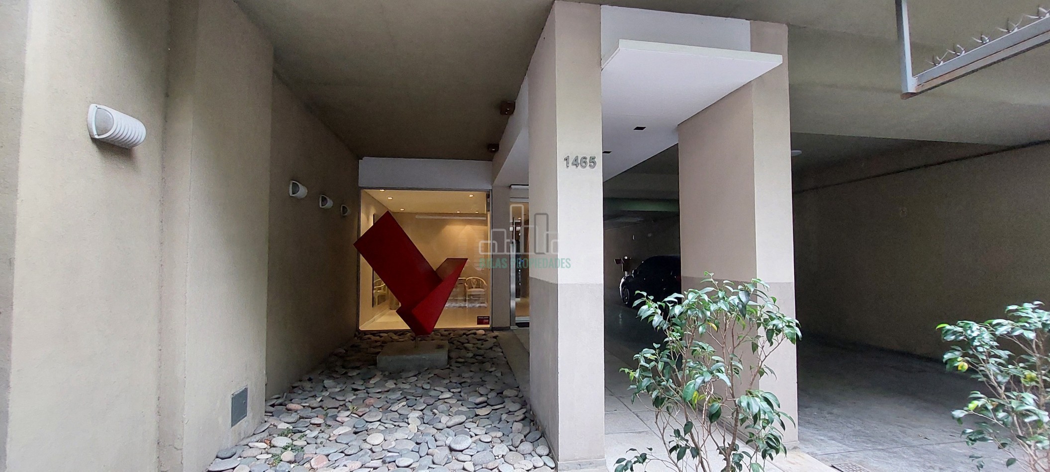 VENTA Monoambiente con parrrilla en SAN TELMO