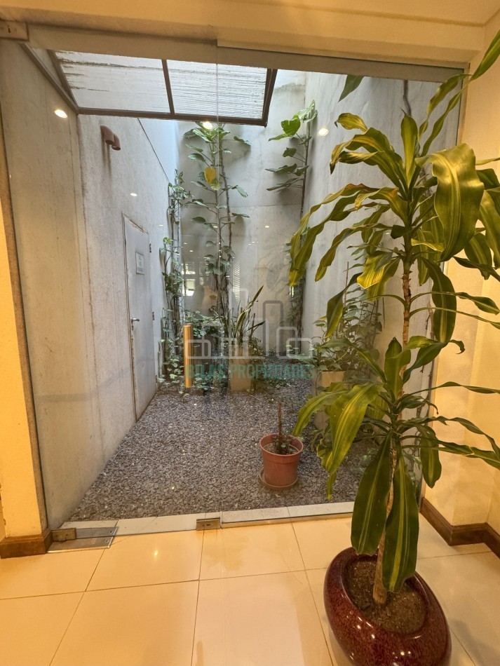 ALQUILER Monoambiente con balcon al frente en Caballito 