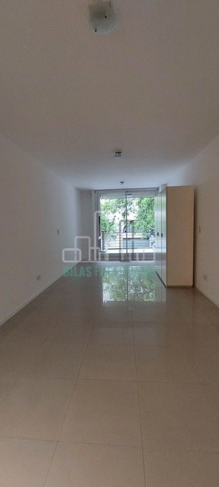 VENTA Monoambiente con parrrilla en SAN TELMO